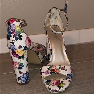 Floral heels from David’s Bridal